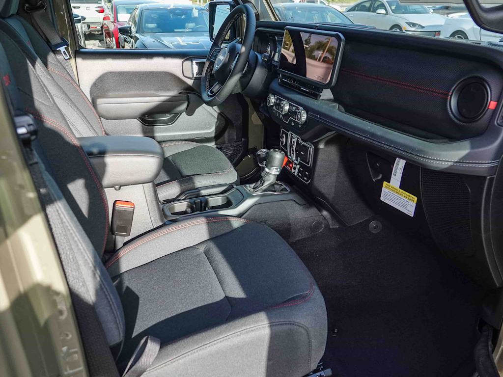 Thumbnail: 2026 Jeep Gladiator - 10