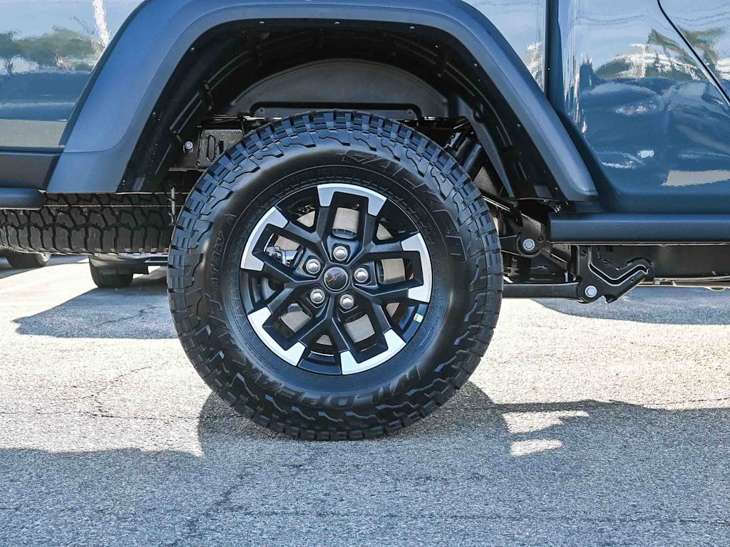 Thumbnail: 2026 Jeep Gladiator - 7