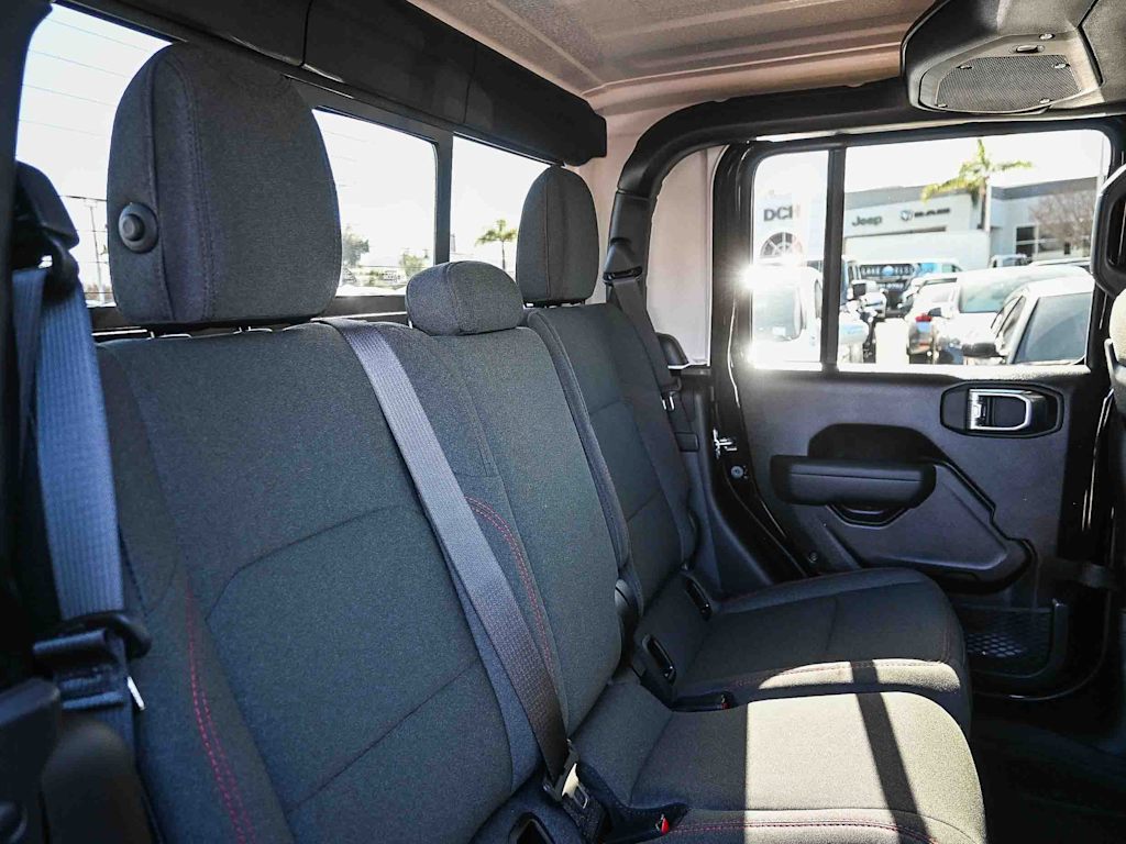 Thumbnail: 2026 Jeep Gladiator - 27