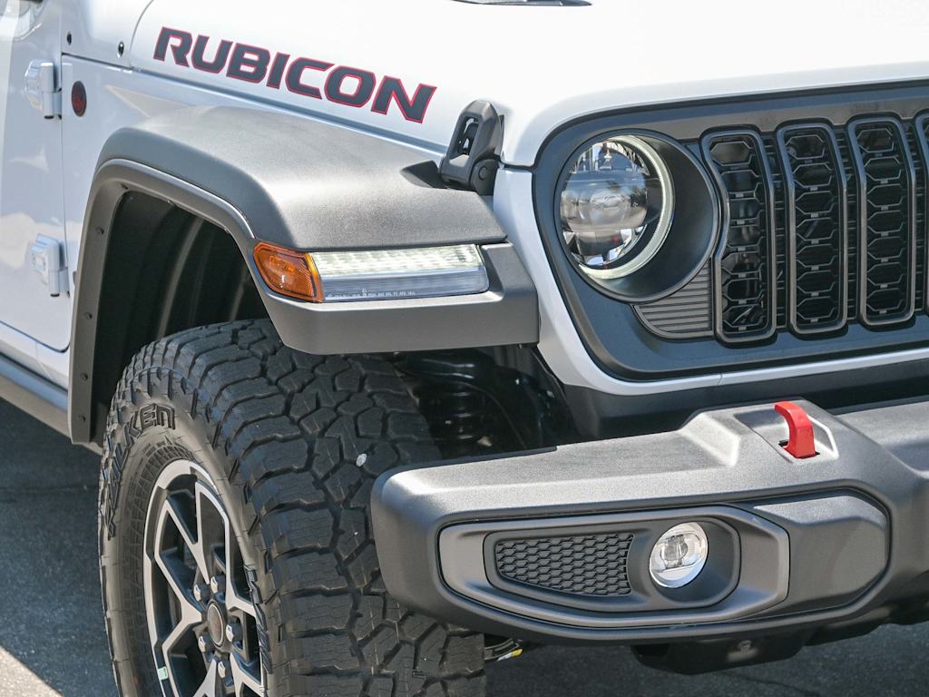 Thumbnail: 2025 Jeep Gladiator - 24