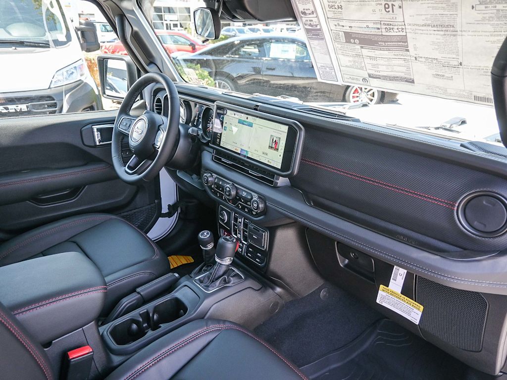 Thumbnail: 2025 Jeep Gladiator - 26