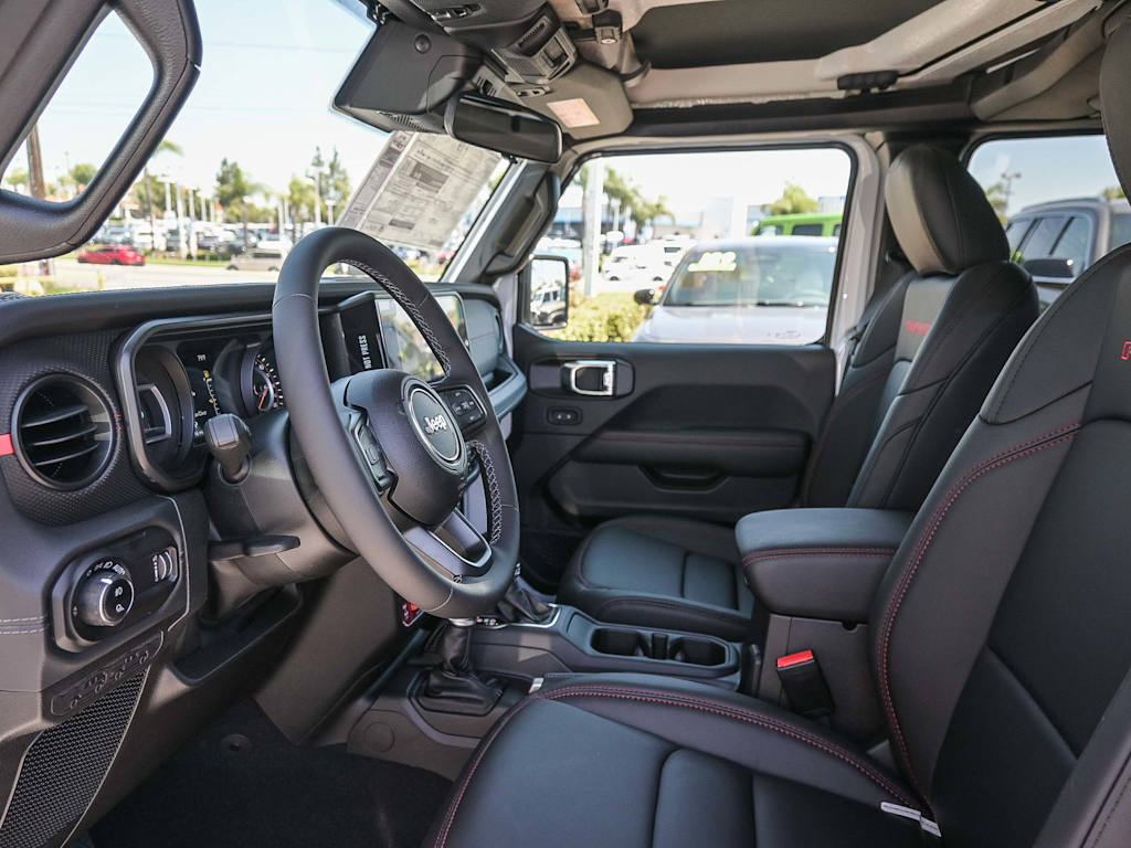 Thumbnail: 2025 Jeep Gladiator - 11