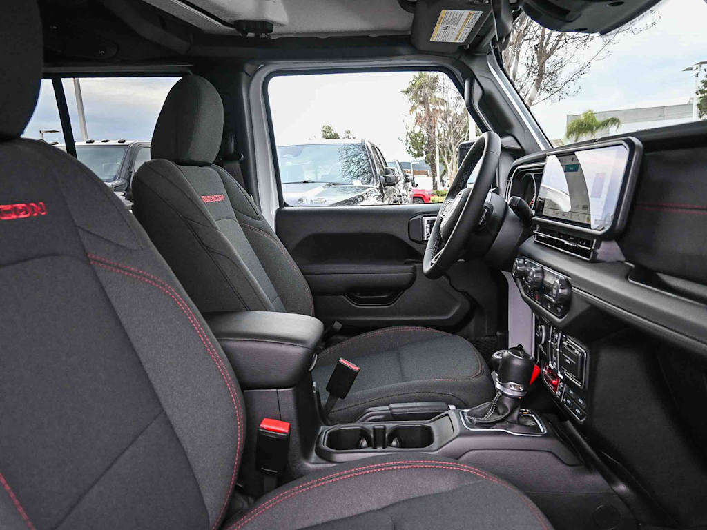 Thumbnail: 2026 Jeep Gladiator - 33