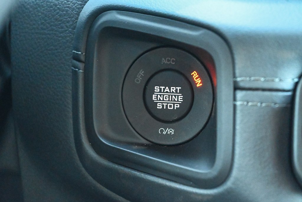 Thumbnail: 2026 Jeep Gladiator - 25