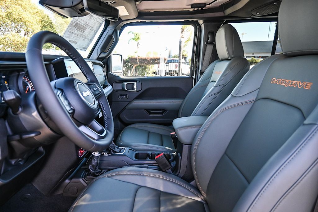 Thumbnail: 2026 Jeep Gladiator - 10