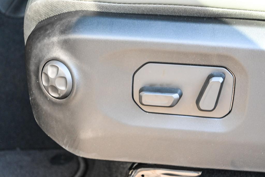 Thumbnail: 2026 Jeep Gladiator - 31