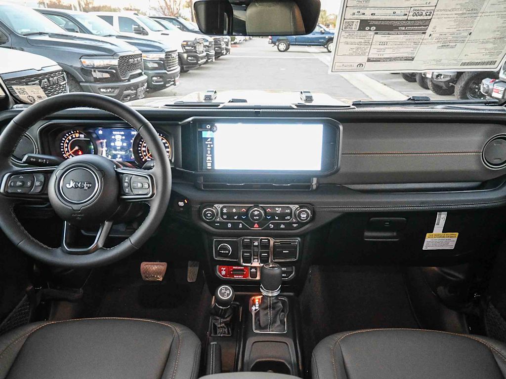 Thumbnail: 2026 Jeep Gladiator - 13