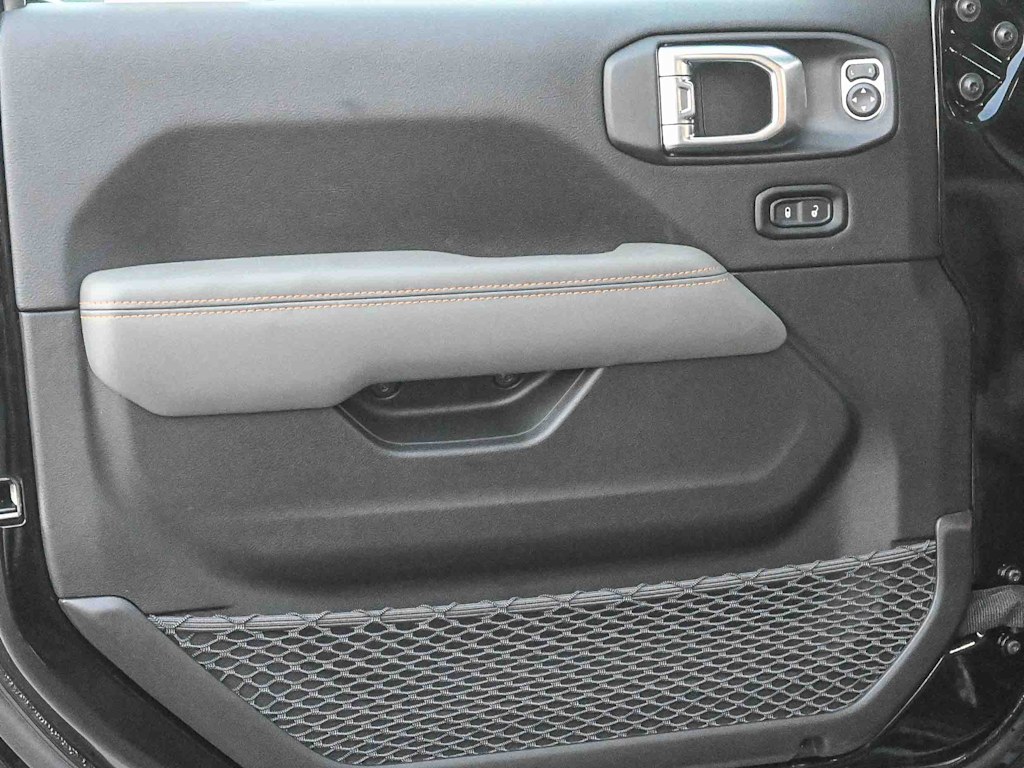 Thumbnail: 2026 Jeep Gladiator - 31