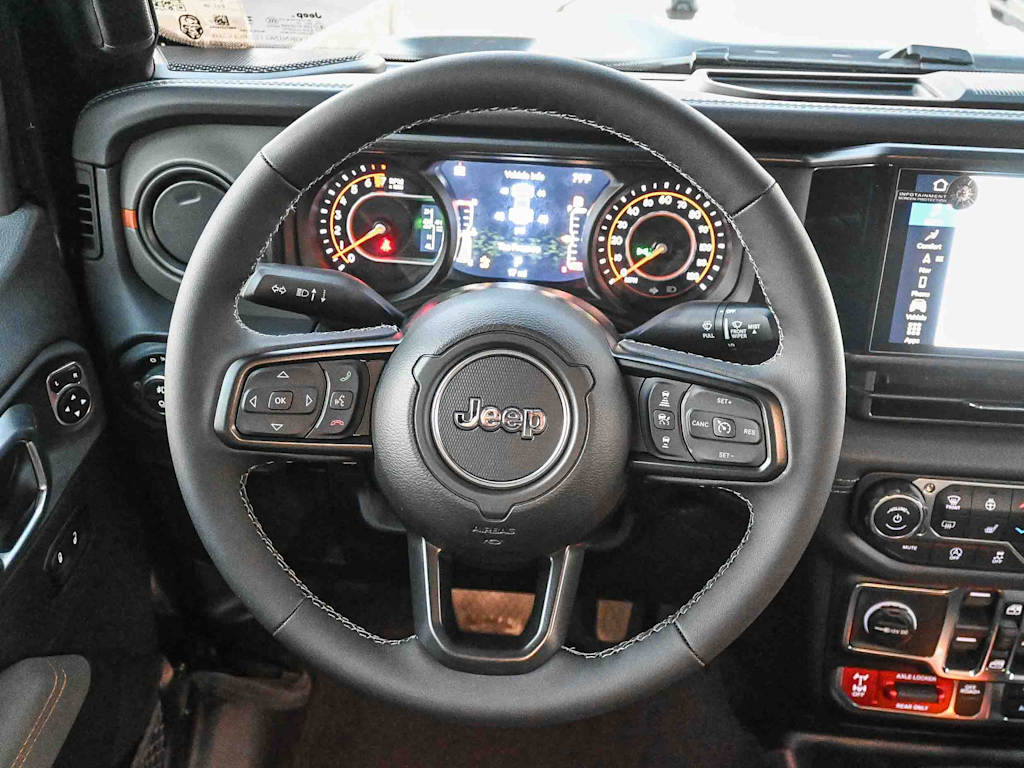 Thumbnail: 2026 Jeep Gladiator - 9