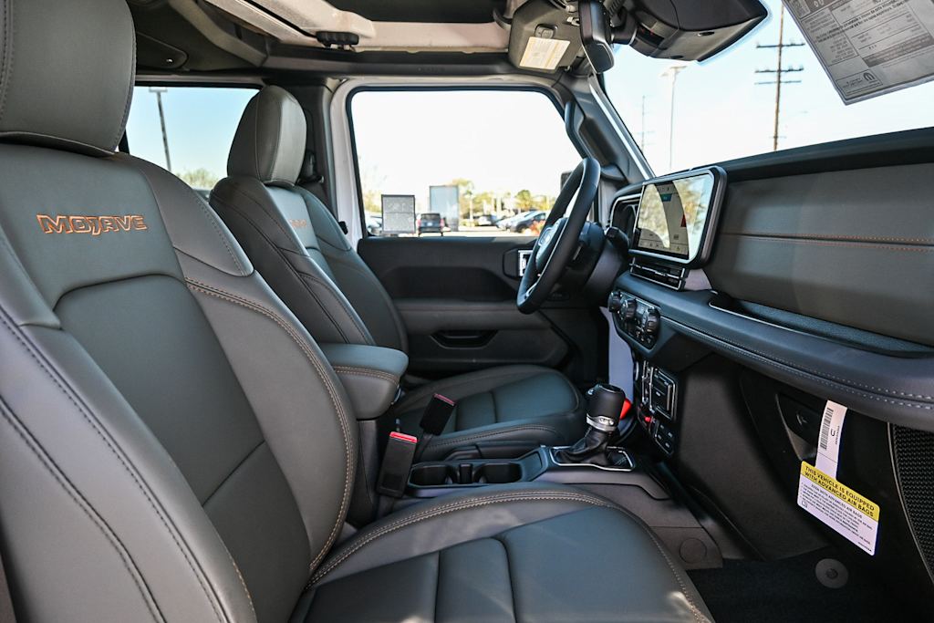 Thumbnail: 2026 Jeep Gladiator - 11