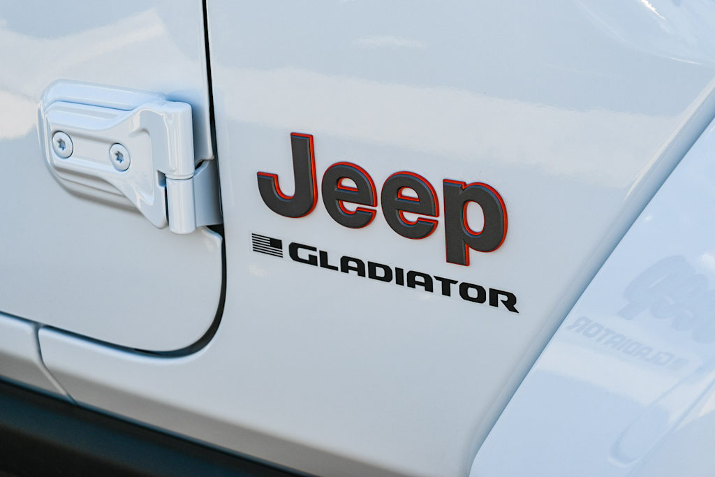 Thumbnail: 2026 Jeep Gladiator - 23