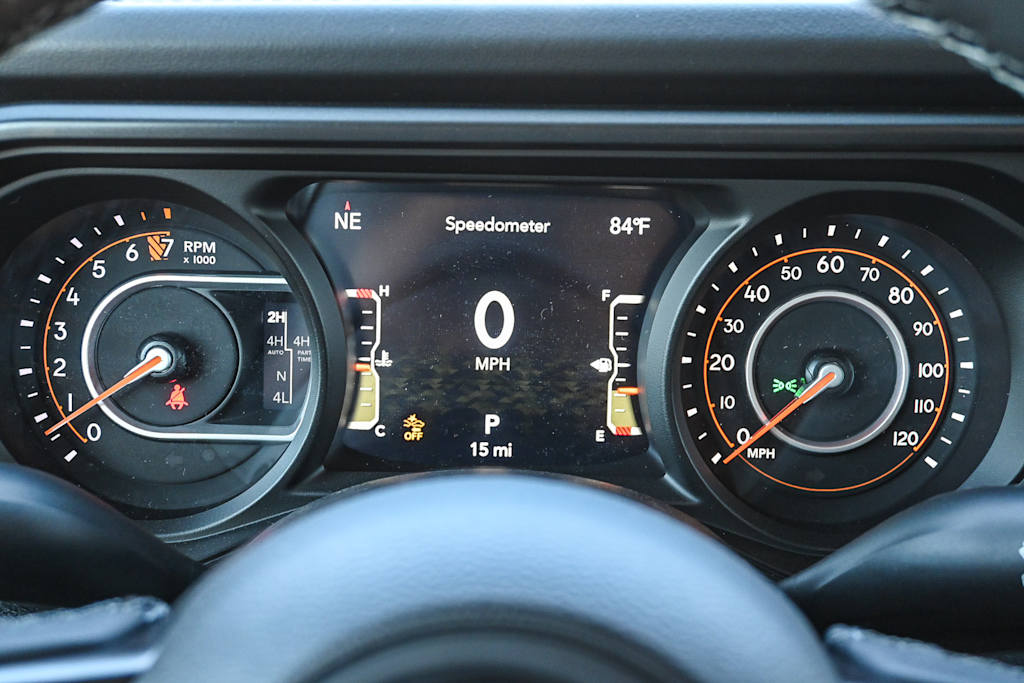 Thumbnail: 2026 Jeep Gladiator - 17