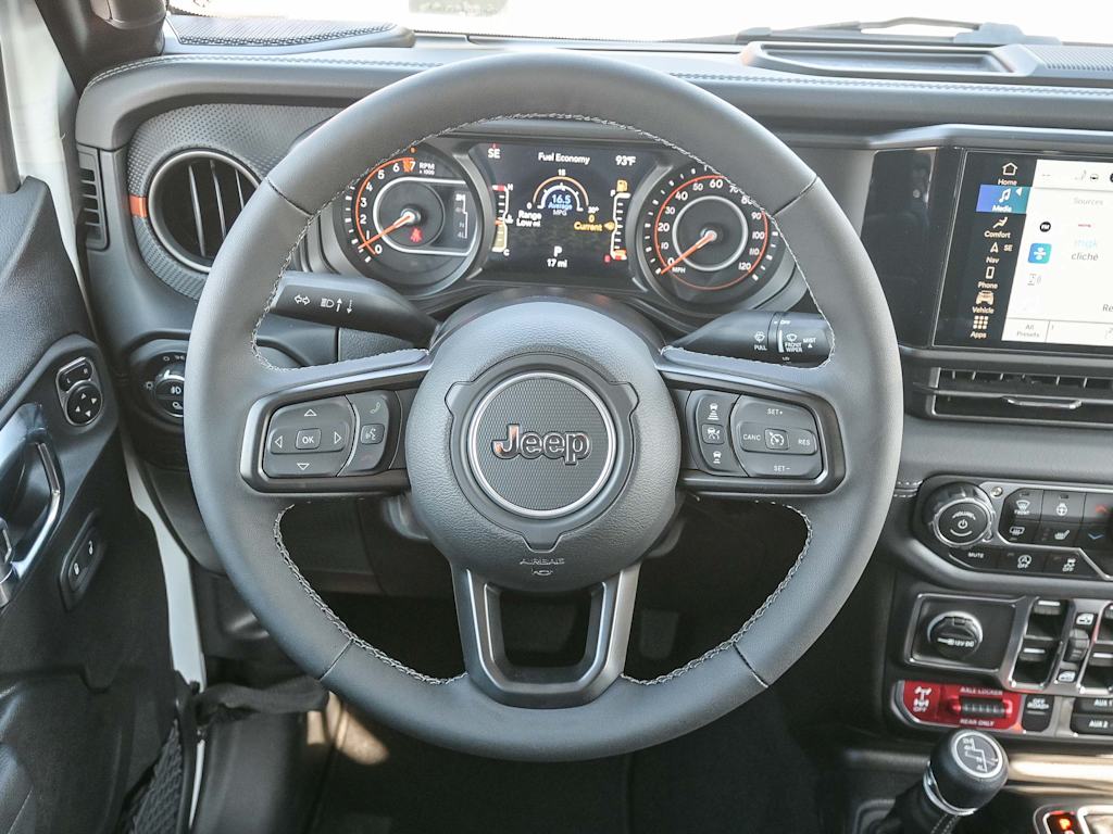 Thumbnail: 2025 Jeep Gladiator - 9
