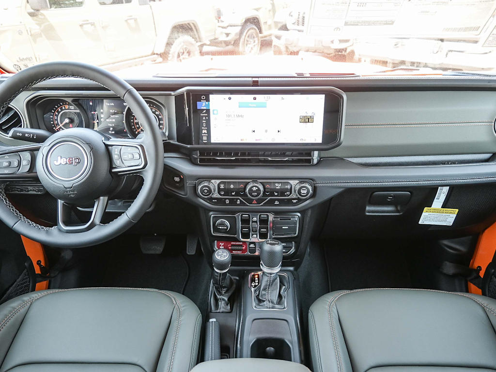 Thumbnail: 2025 Jeep Gladiator - 2