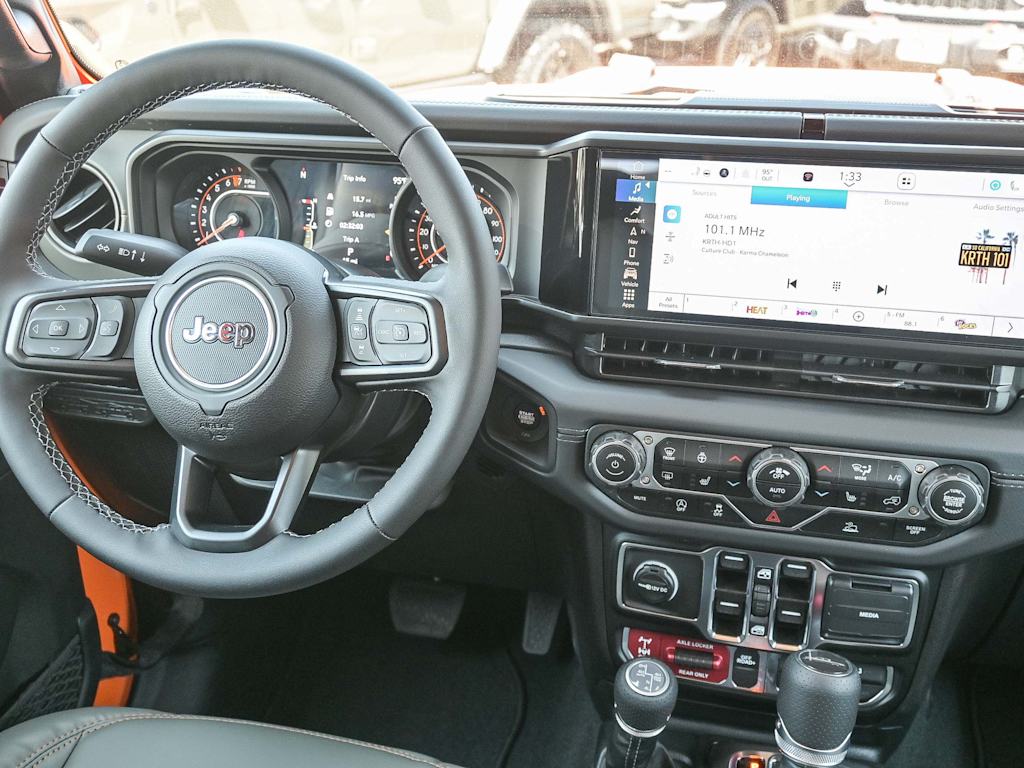 Thumbnail: 2025 Jeep Gladiator - 9