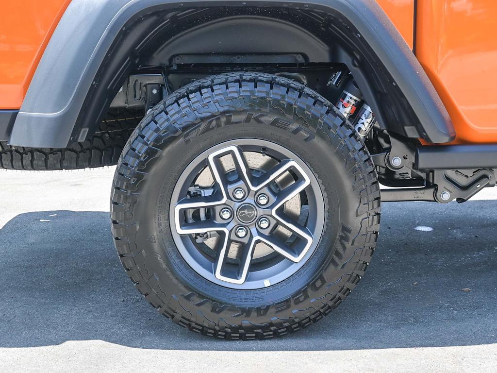 Thumbnail: 2025 Jeep Gladiator - 7