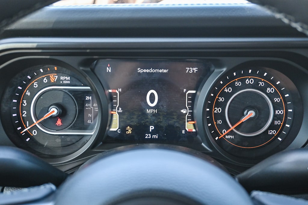 Thumbnail: 2026 Jeep Gladiator - 16