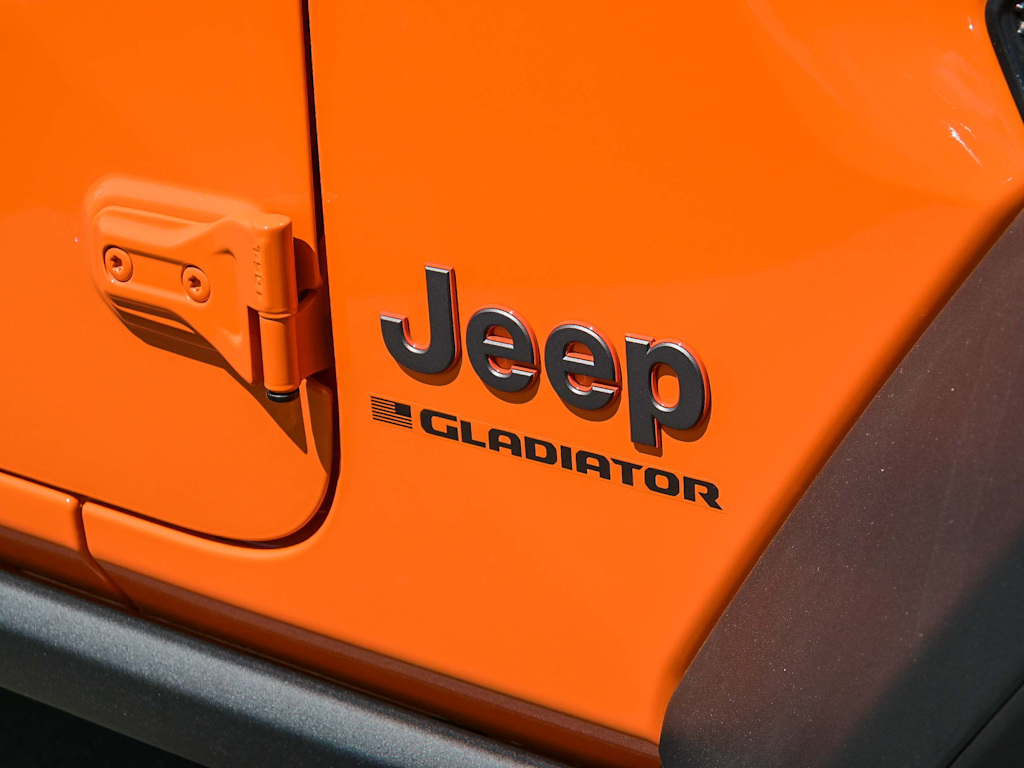 Thumbnail: 2025 Jeep Gladiator - 24