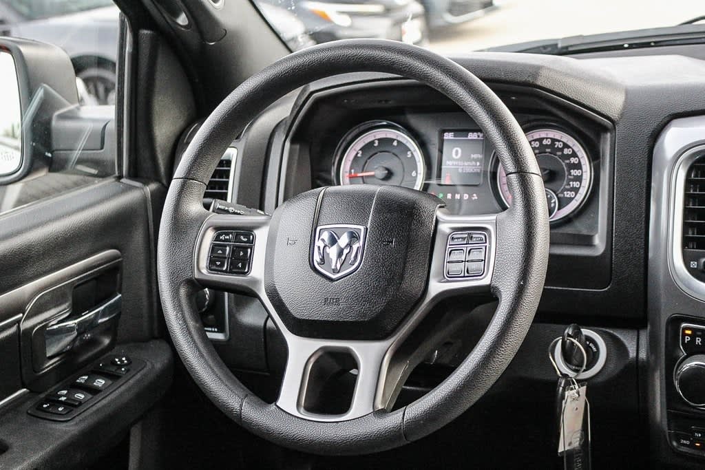 Thumbnail: 2024 RAM 1500 - 9