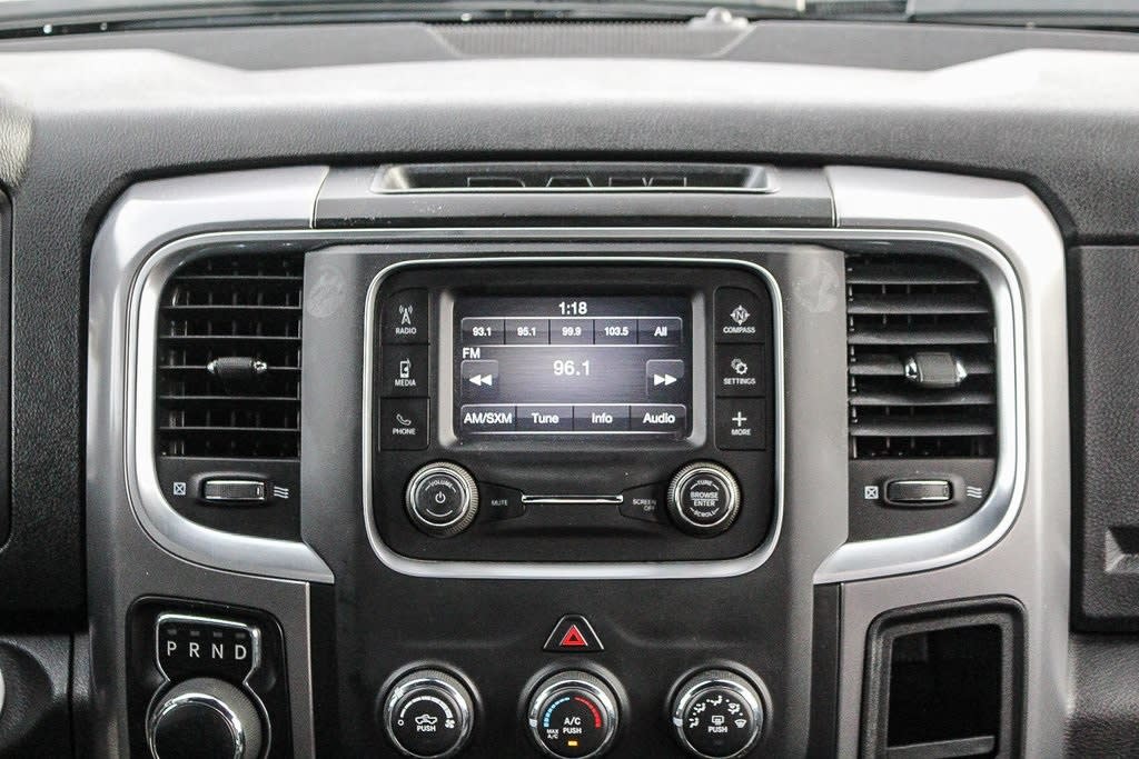 Thumbnail: 2024 RAM 1500 - 24