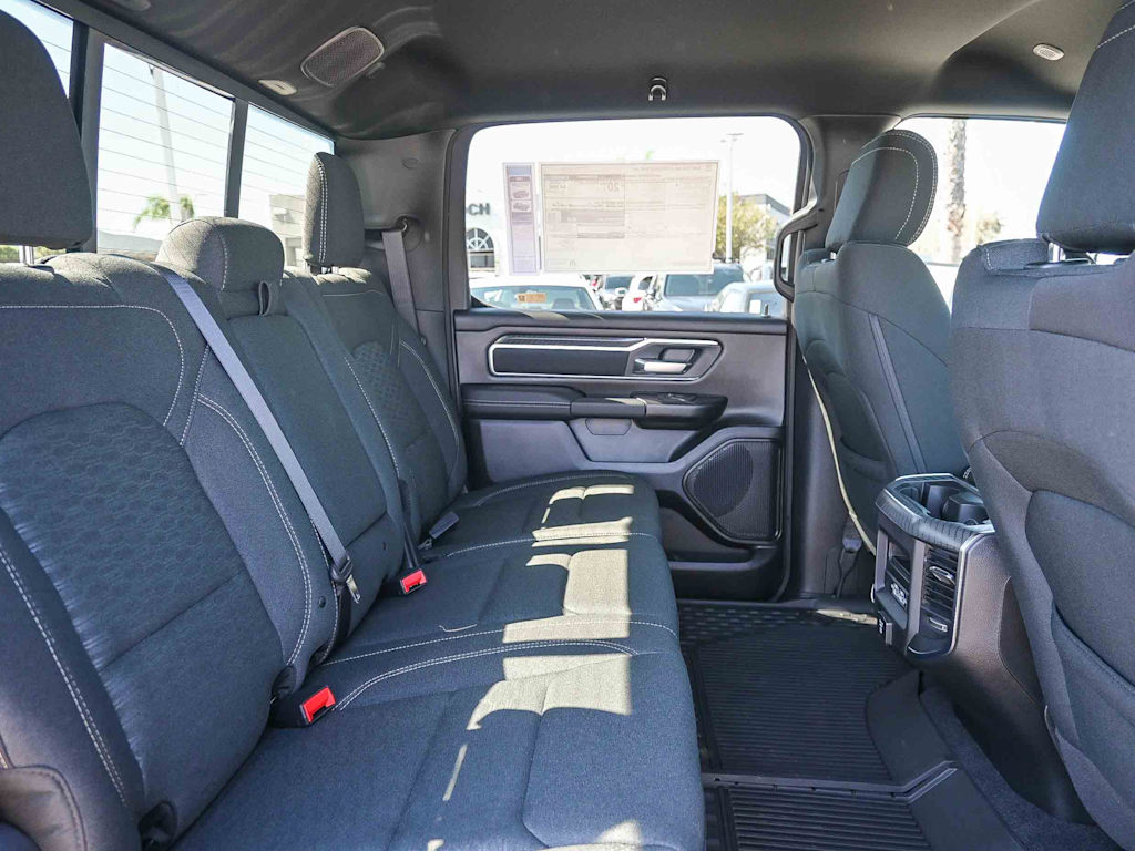 Thumbnail: 2026 RAM 1500 - 26