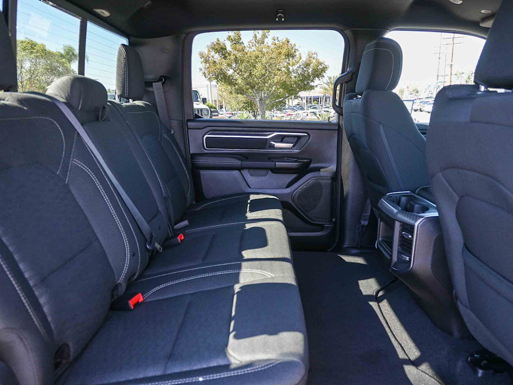 Thumbnail: 2026 RAM 1500 - 27