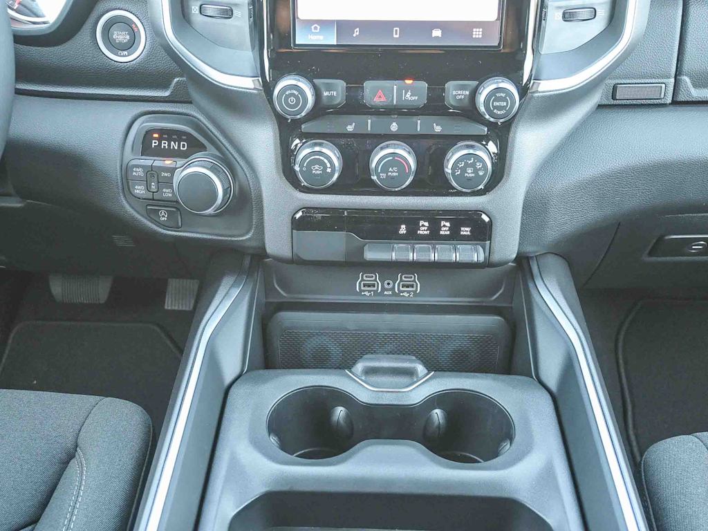 Thumbnail: 2026 RAM 1500 - 25