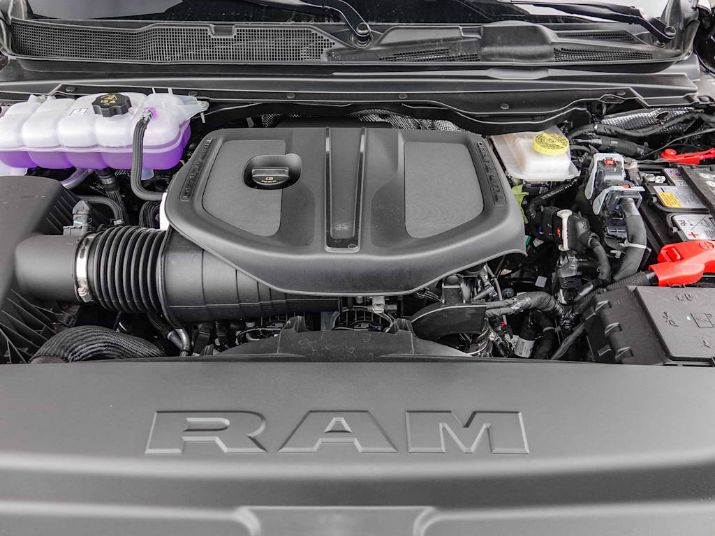 Thumbnail: 2026 RAM 1500 - 7
