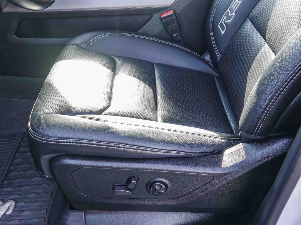 Thumbnail: 2021 RAM 1500 - 26