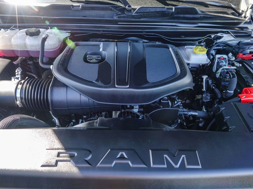 Thumbnail: 2025 RAM 1500 - 7