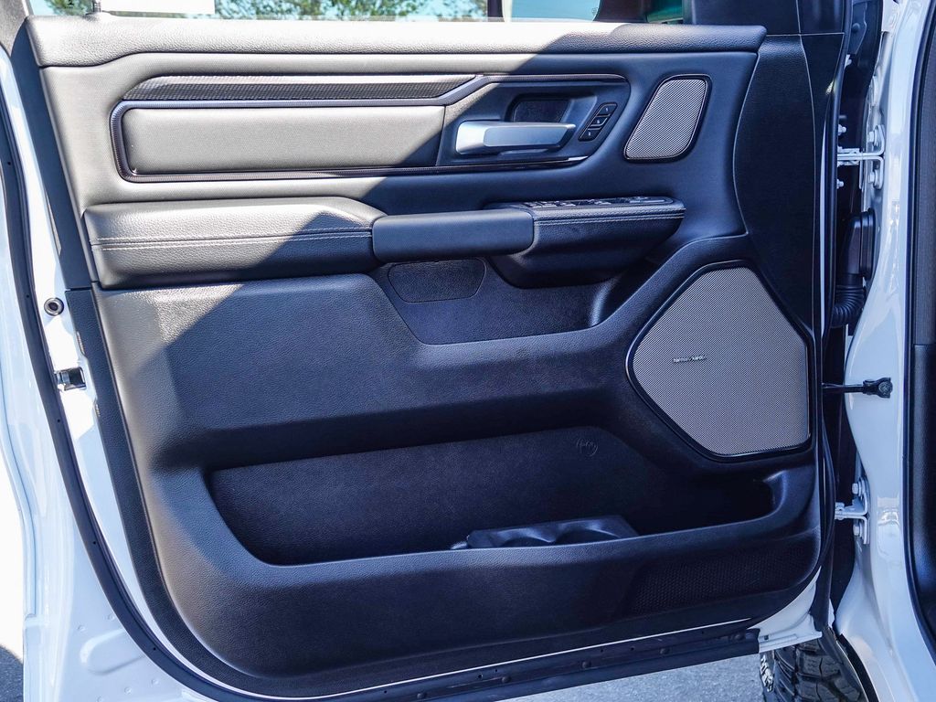 Thumbnail: 2025 RAM 1500 - 23