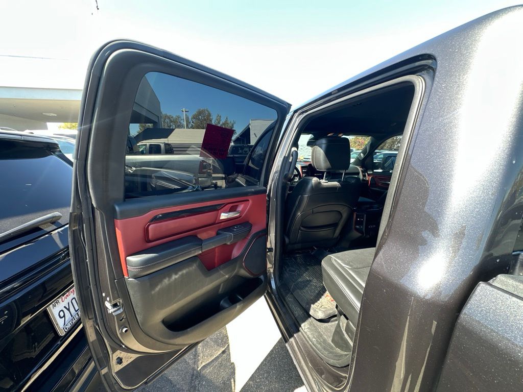Thumbnail: 2019 RAM 1500 - 4