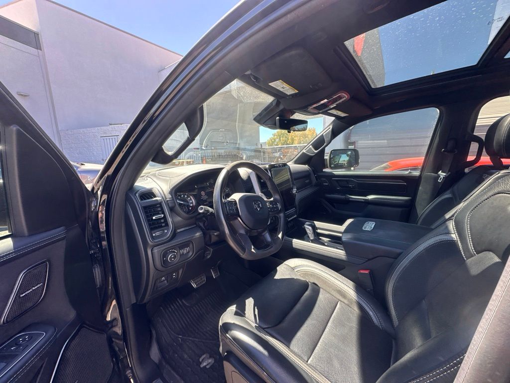 Thumbnail: 2022 RAM 1500 - 4
