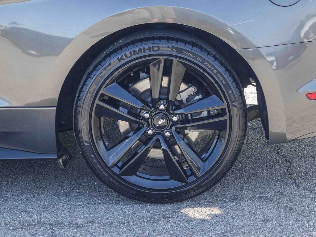 Thumbnail: 2017 Ford Mustang - 21