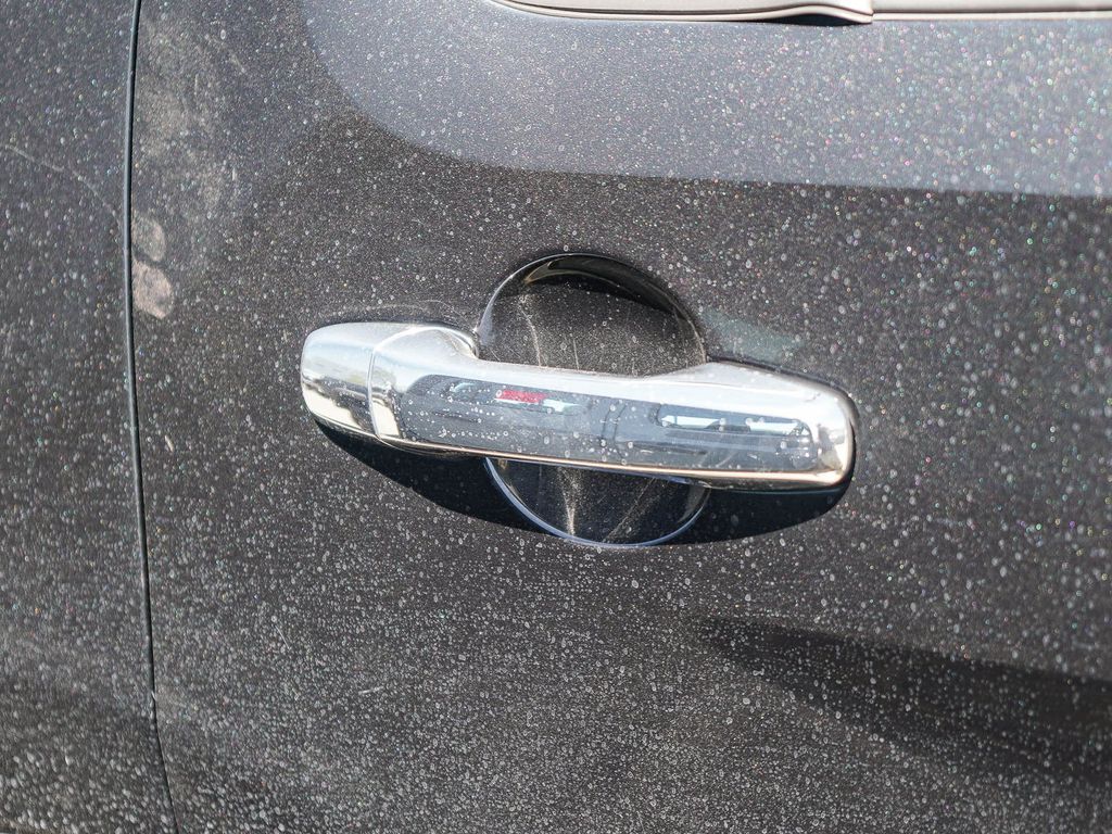 Thumbnail: 2015 Ford Explorer - 6