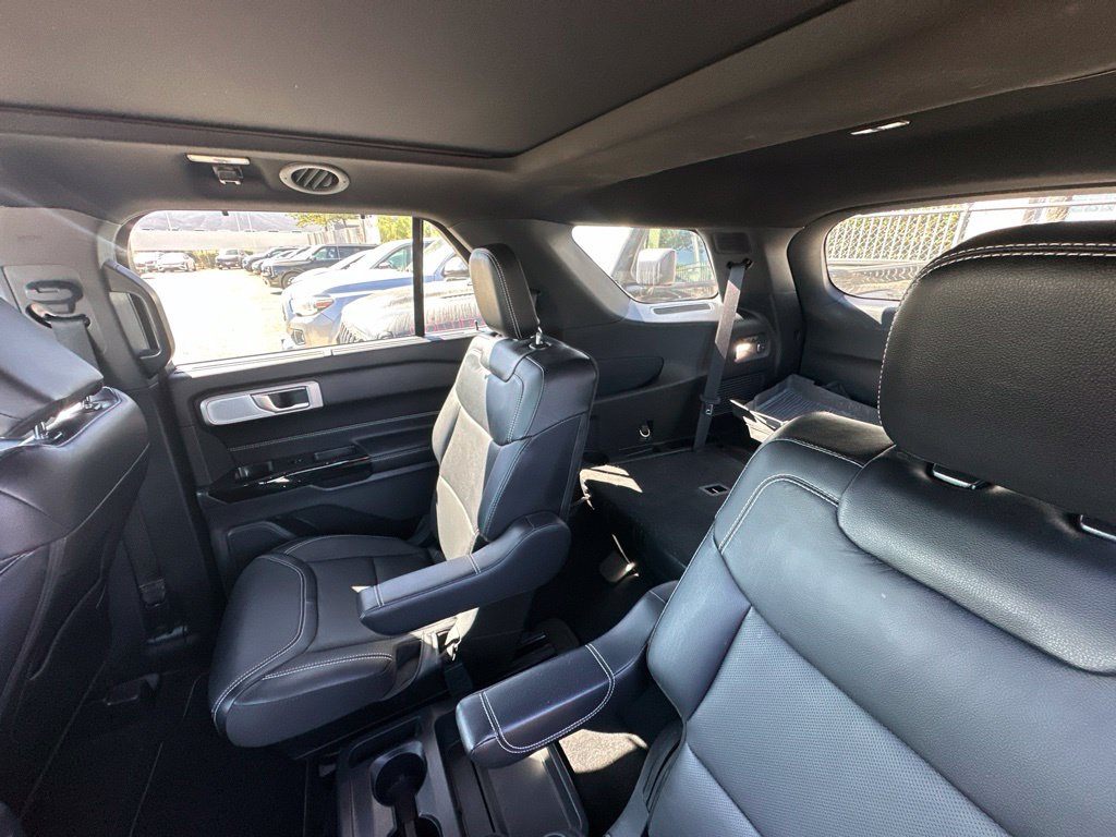 Thumbnail: 2021 Ford Explorer - 12
