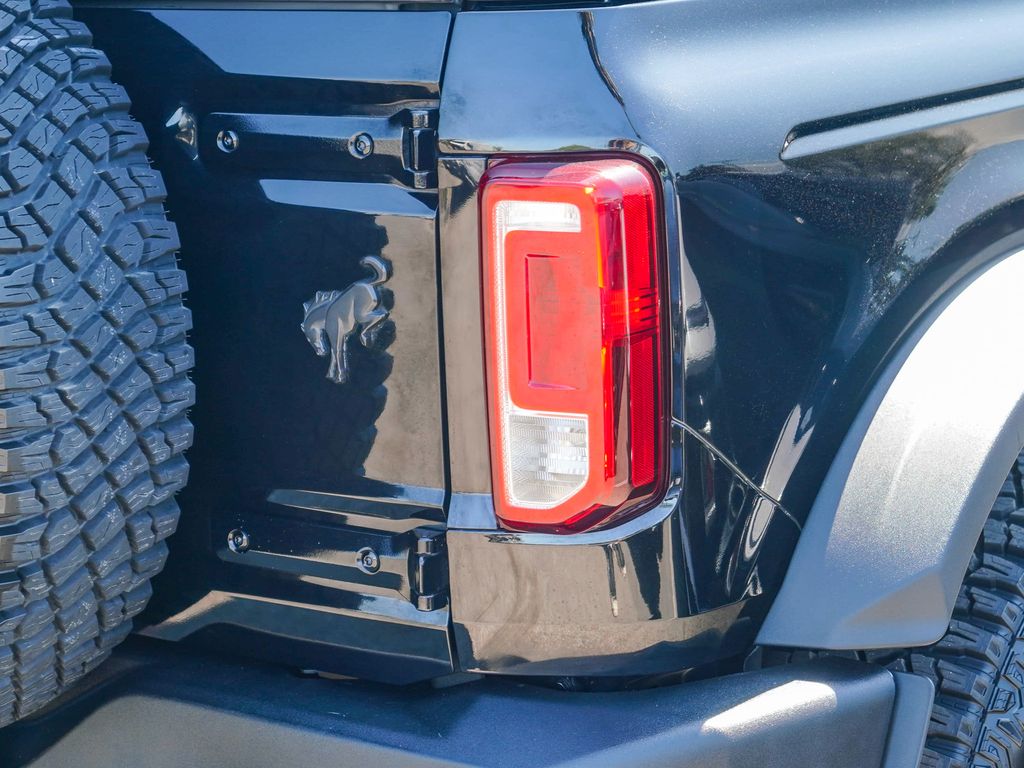 Thumbnail: 2022 Ford Bronco - 19