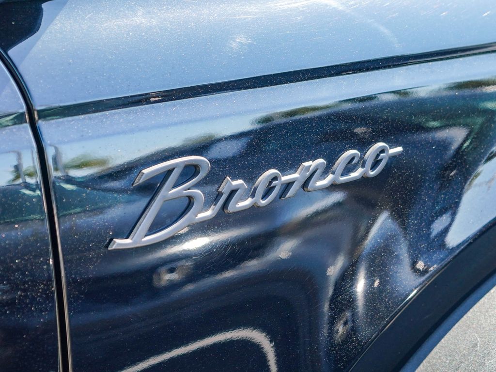 Thumbnail: 2022 Ford Bronco - 20
