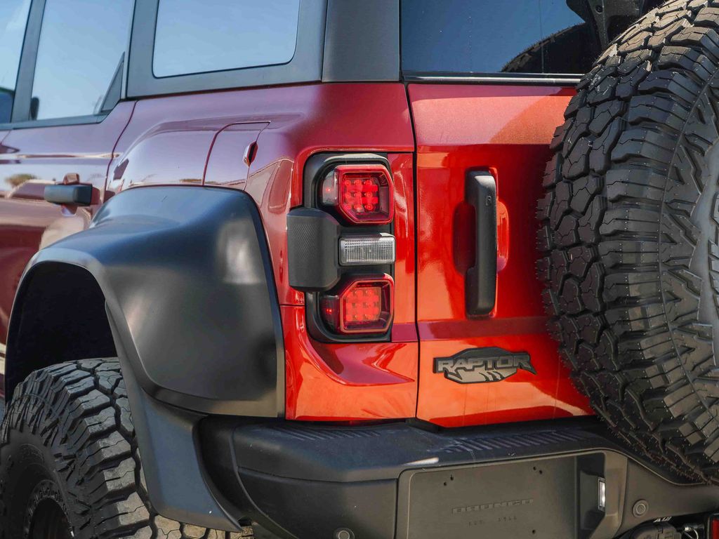 Thumbnail: 2024 Ford Bronco - 15
