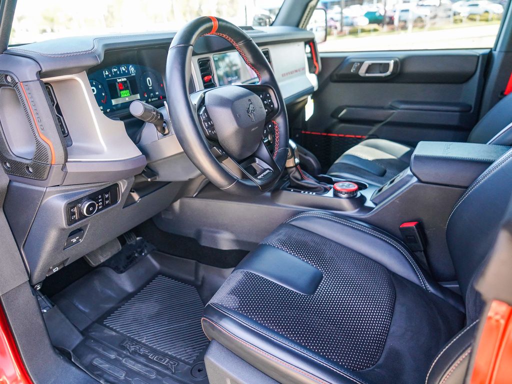 Thumbnail: 2024 Ford Bronco - 10