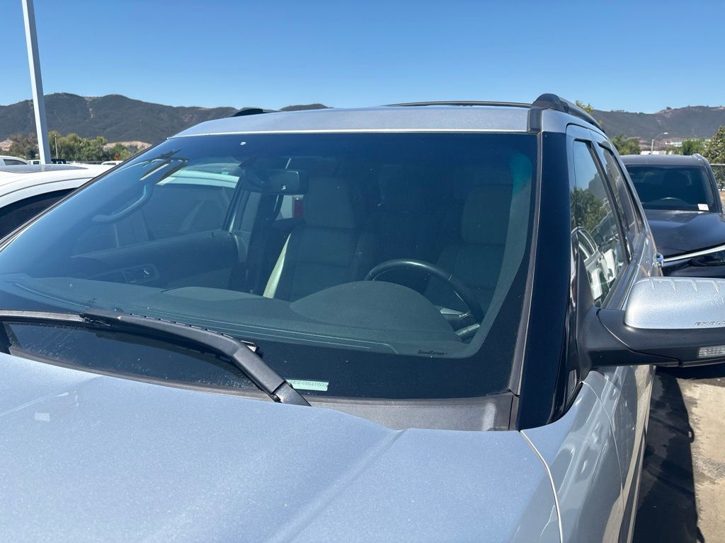 Thumbnail: 2011 Ford Explorer - 4