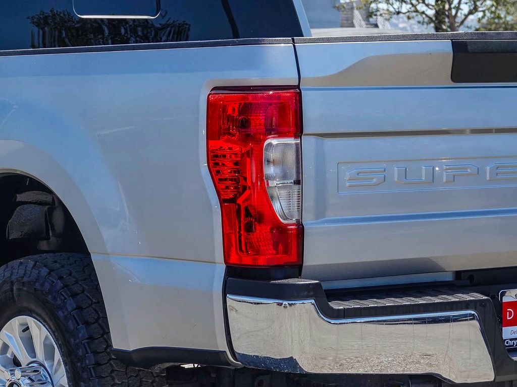 Thumbnail: 2020 Ford F-250 - 17