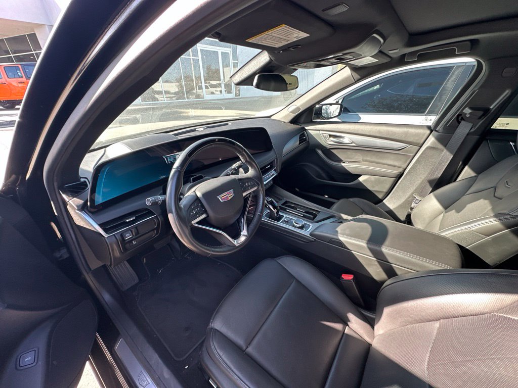 Thumbnail: 2025 Cadillac CT5 - 2