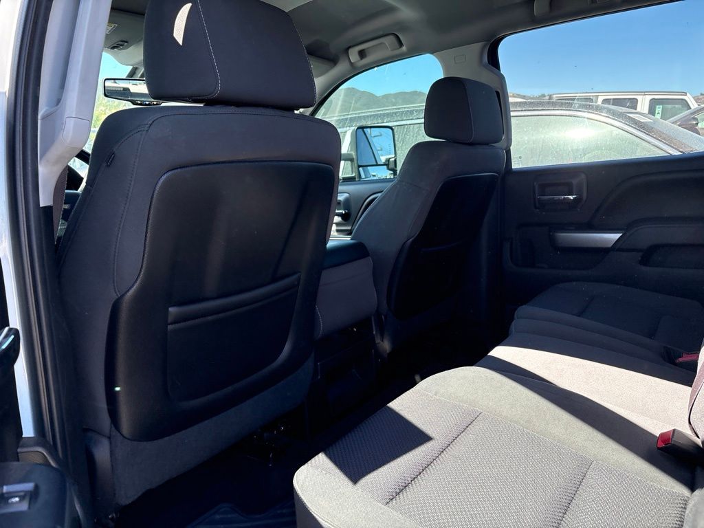 Thumbnail: 2015 Chevrolet Silverado 2500 - 5