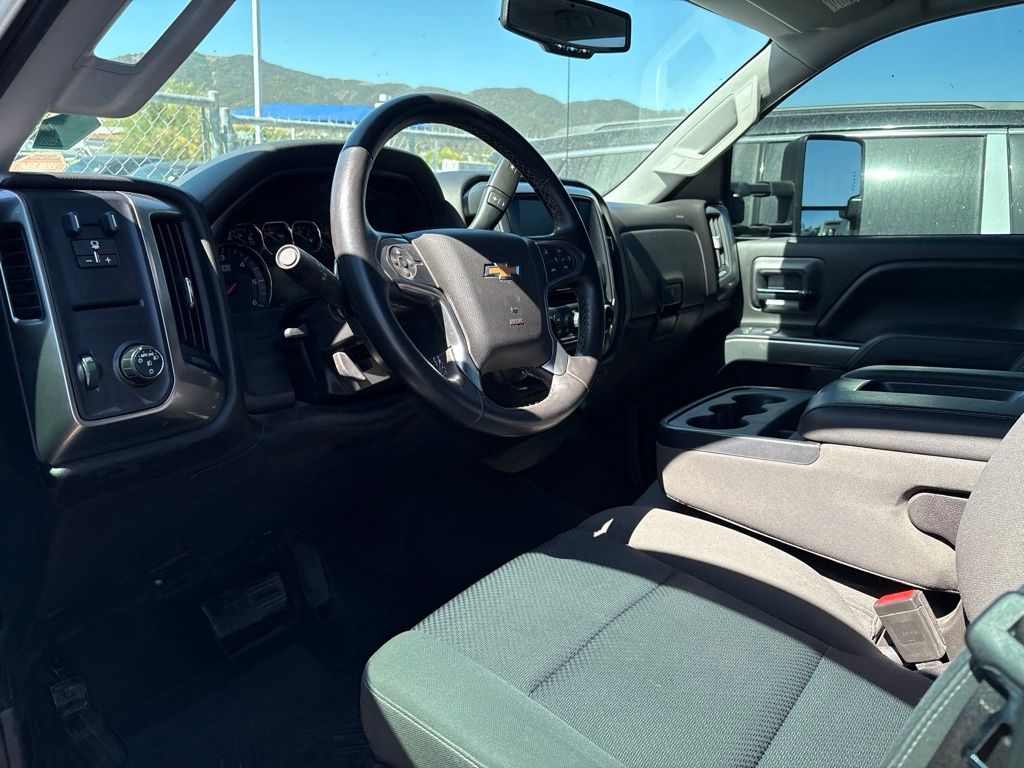 Thumbnail: 2015 Chevrolet Silverado 2500 - 2