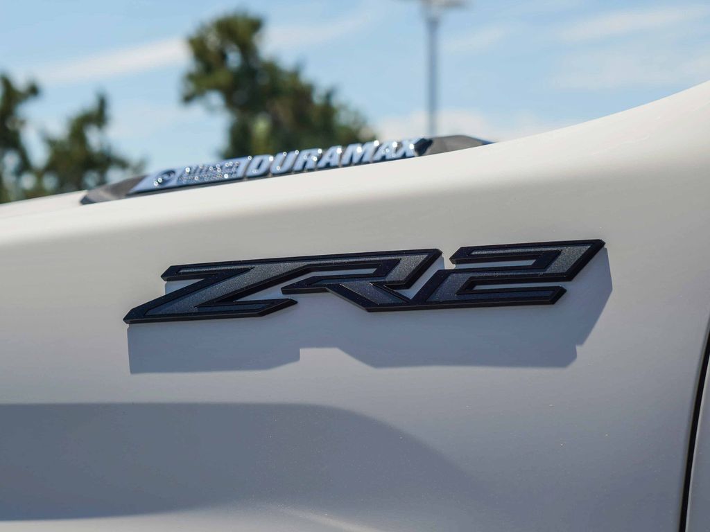 Thumbnail: 2026 Chevrolet Silverado 2500 - 6