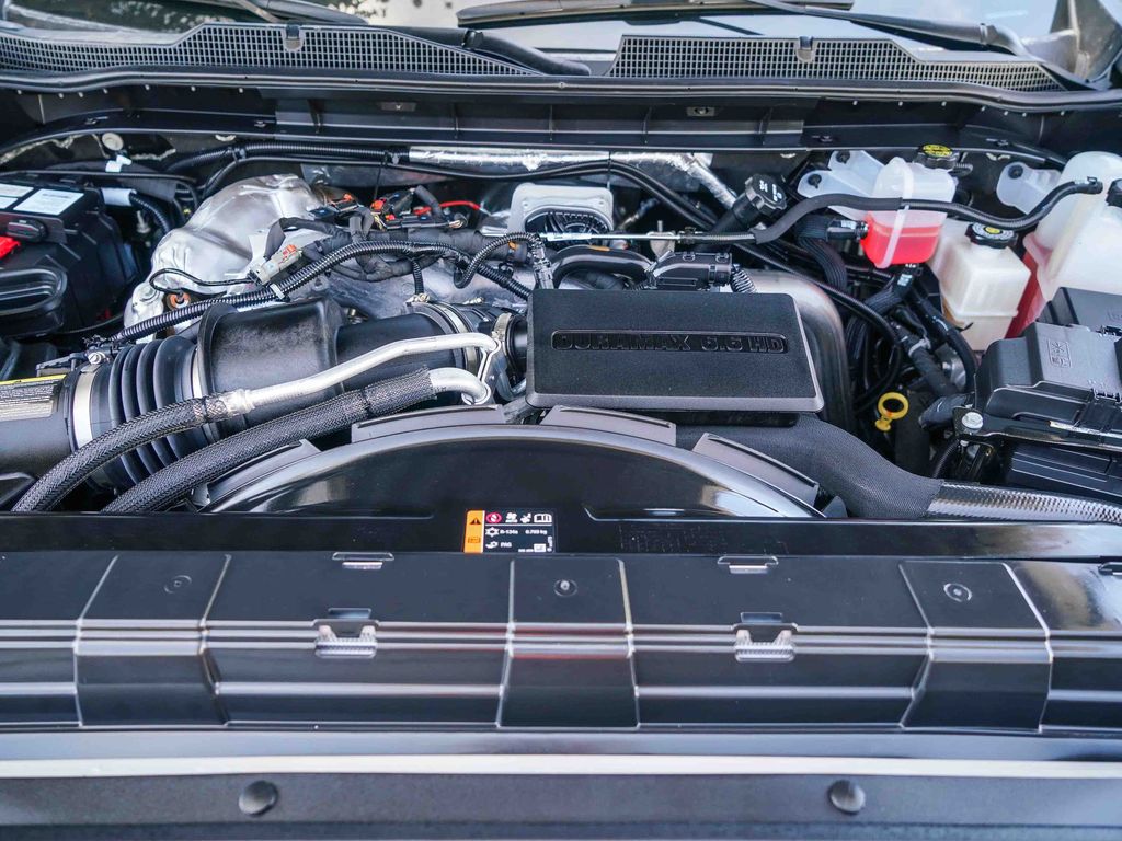 Thumbnail: 2026 Chevrolet Silverado 2500 - 8