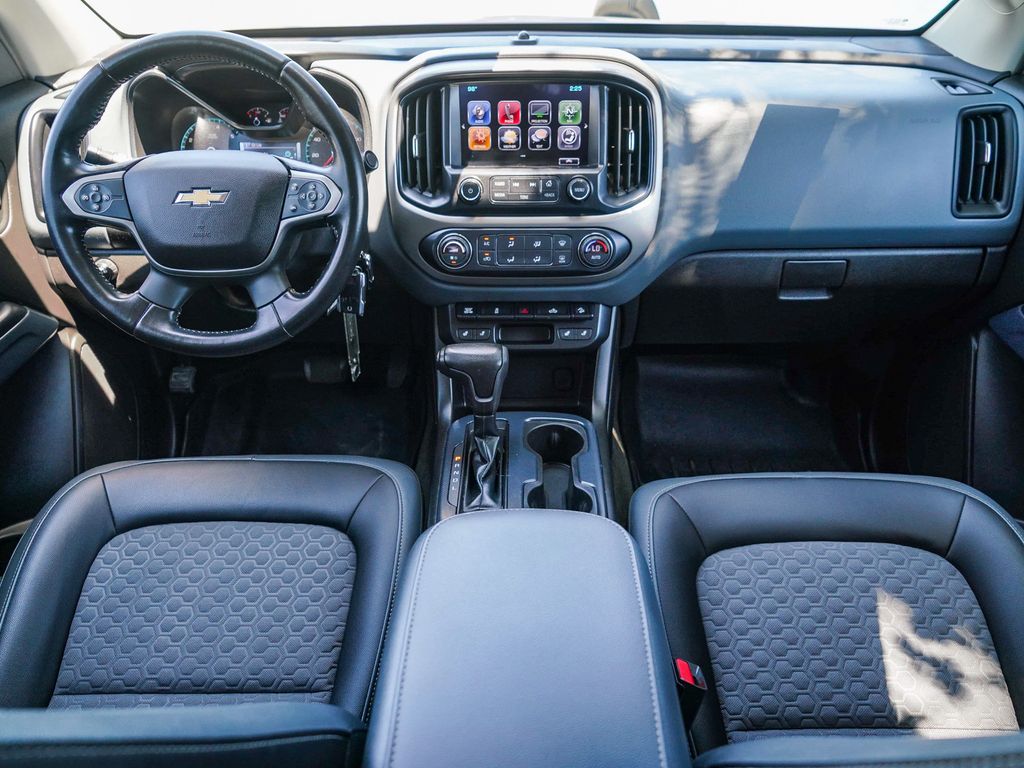 Thumbnail: 2017 Chevrolet Colorado - 2