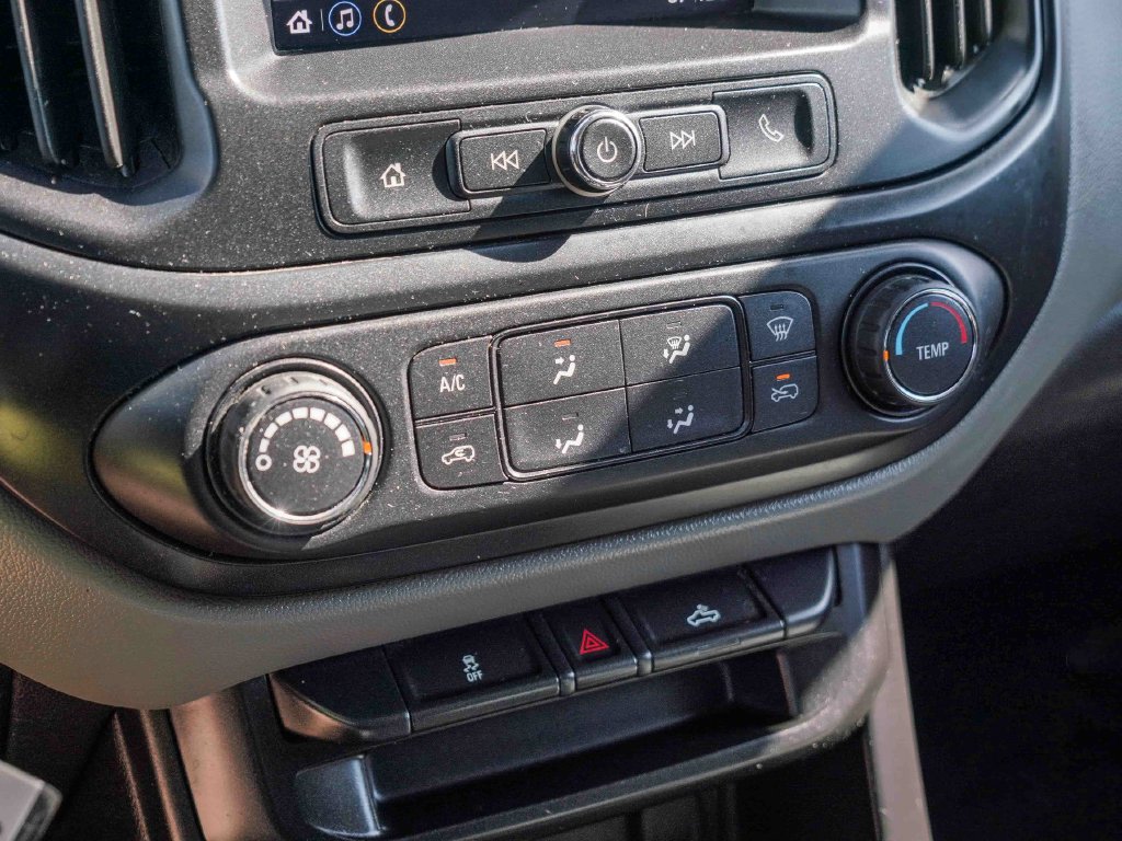 Thumbnail: 2021 Chevrolet Colorado - 25