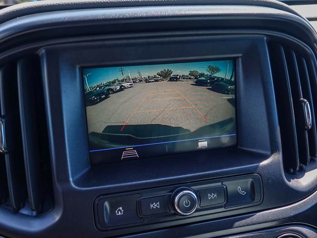 Thumbnail: 2021 Chevrolet Colorado - 25